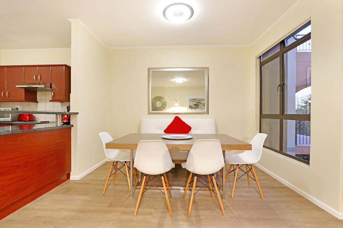 Apartament Capri 101 By Hostagents Kapsztad Zewnętrze zdjęcie